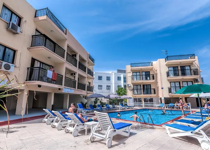 A Maos Hotel Apartments